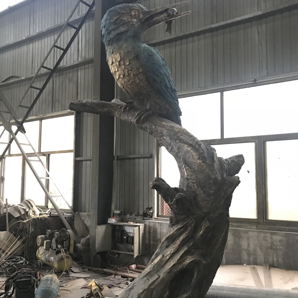 Kingfisher sculpture