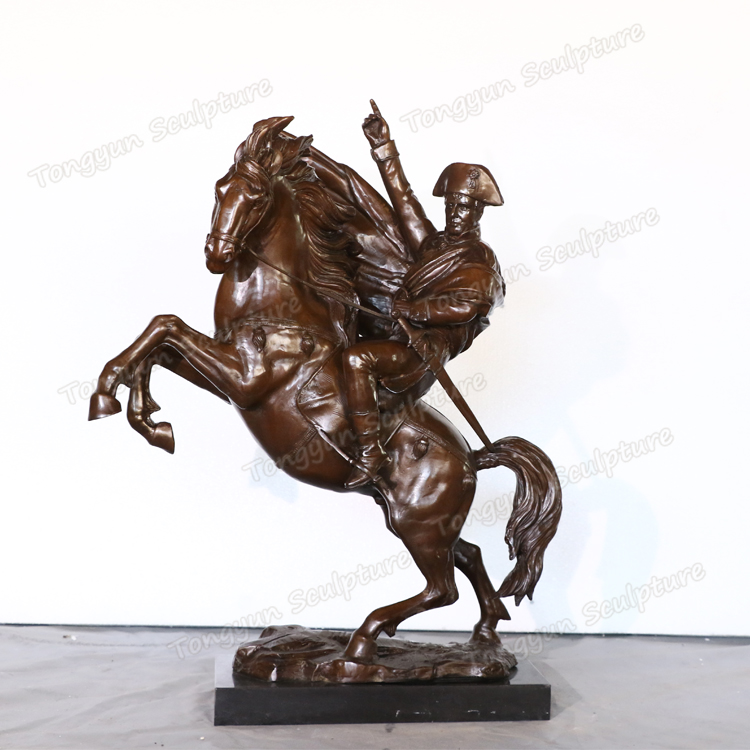 Antique Bronze Sculpture Small Bronze Sculpture Napoleon Statue for Indoor Decoration