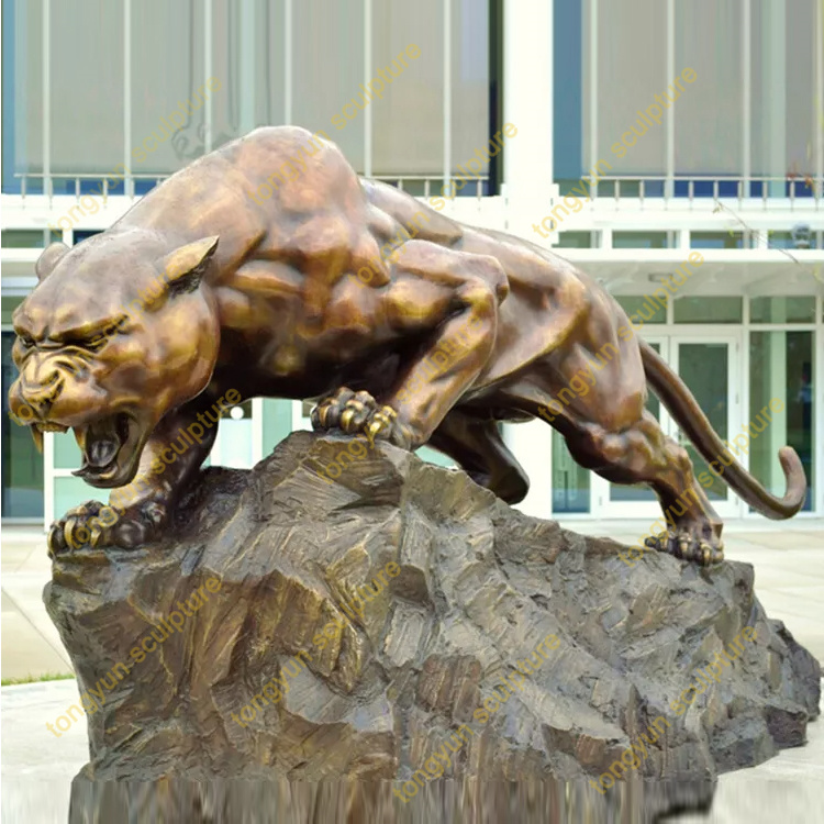 Large Metal Animal Figurines Antique Bronze Panther Leopard Sculpture Statue For Garden Decoration