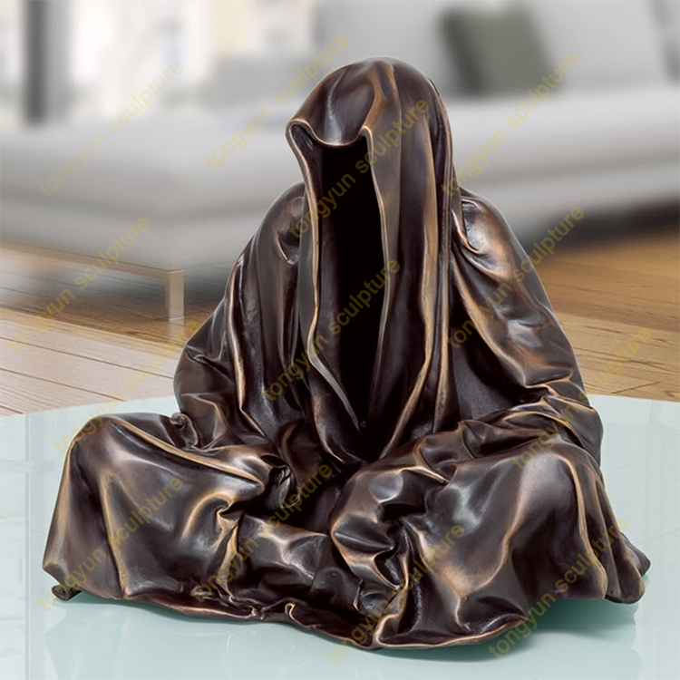 Customized bronze Halloween Death Reaper Sitting Statue Black Horror Robe Thriller Gothic Garden Mysterious Decoration