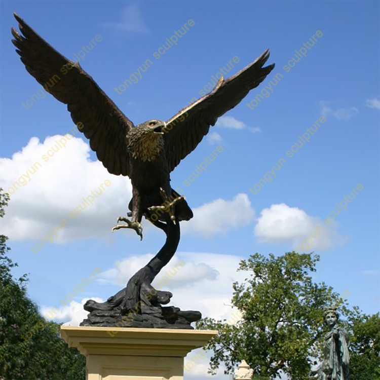 bronze eagle sculpture,outdoor metal sculpture,metal animal sculpture,