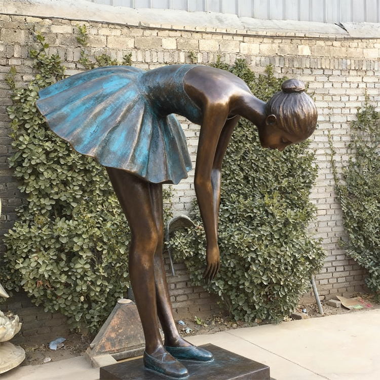 Factory Directly Supply Garden Decor Outdoor Large Bronze Girl Ballet Dancer Dancing Statue Sculpture for Sale-3.jpg