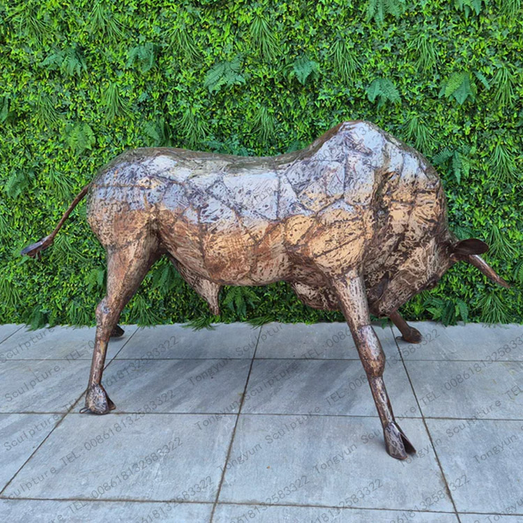 Raging Spanish Bull Statue Outdoor Ox Sculpture For Sale Sculpture Supplier.jpg