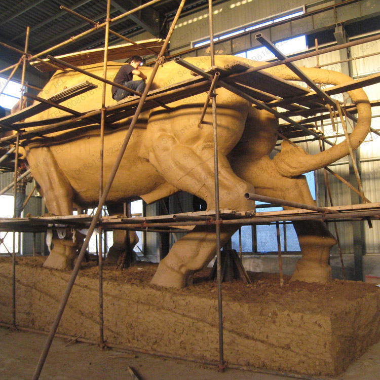 Bronze Pioneer Outdoor Bull Statue.jpg